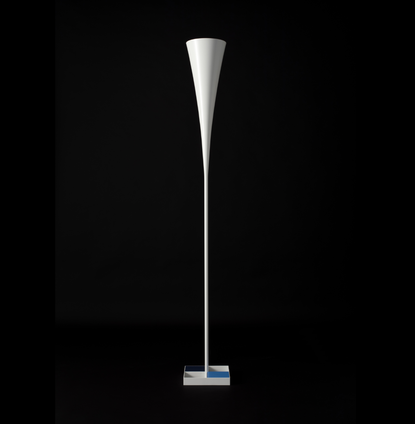De-Lux D8 by Gio Ponti